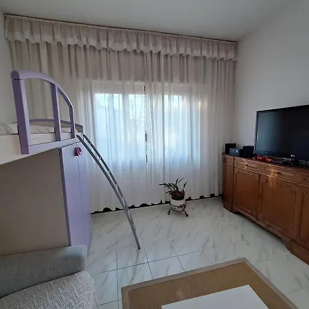 Dal Nonno, Apartment